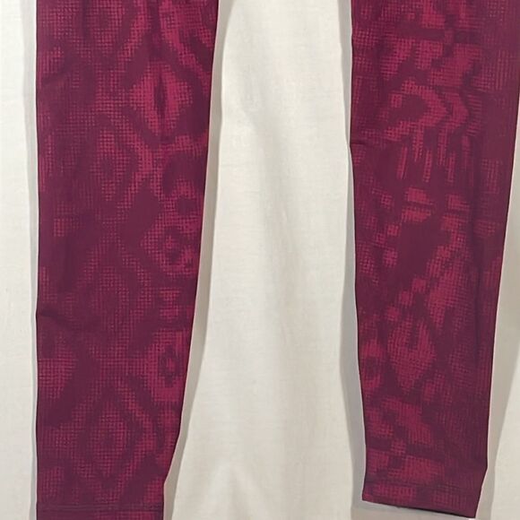 Old navy Athletic leggings - Picture 3 of 7